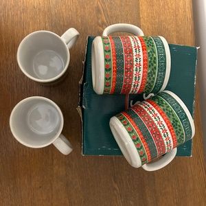 Christmas vintage mugs still in the original box. .